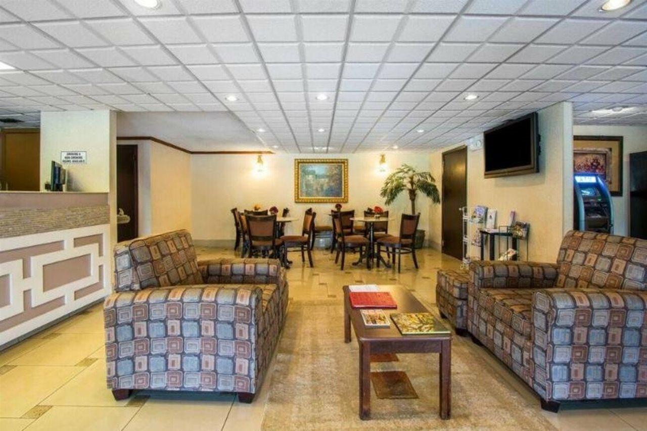Red Roof Inn Jacksonville - Cruise Port Екстериор снимка