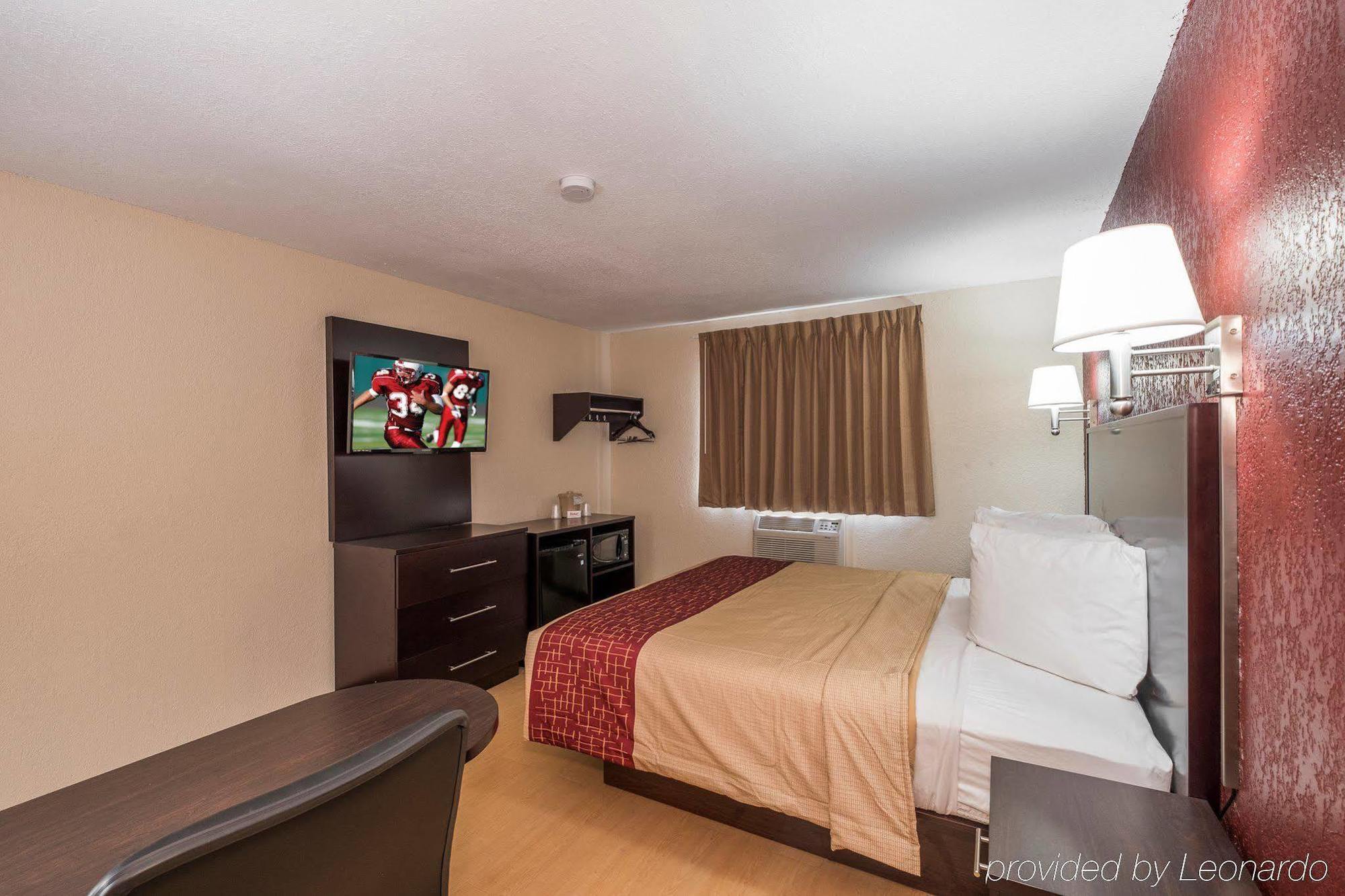 Red Roof Inn Jacksonville - Cruise Port Екстериор снимка
