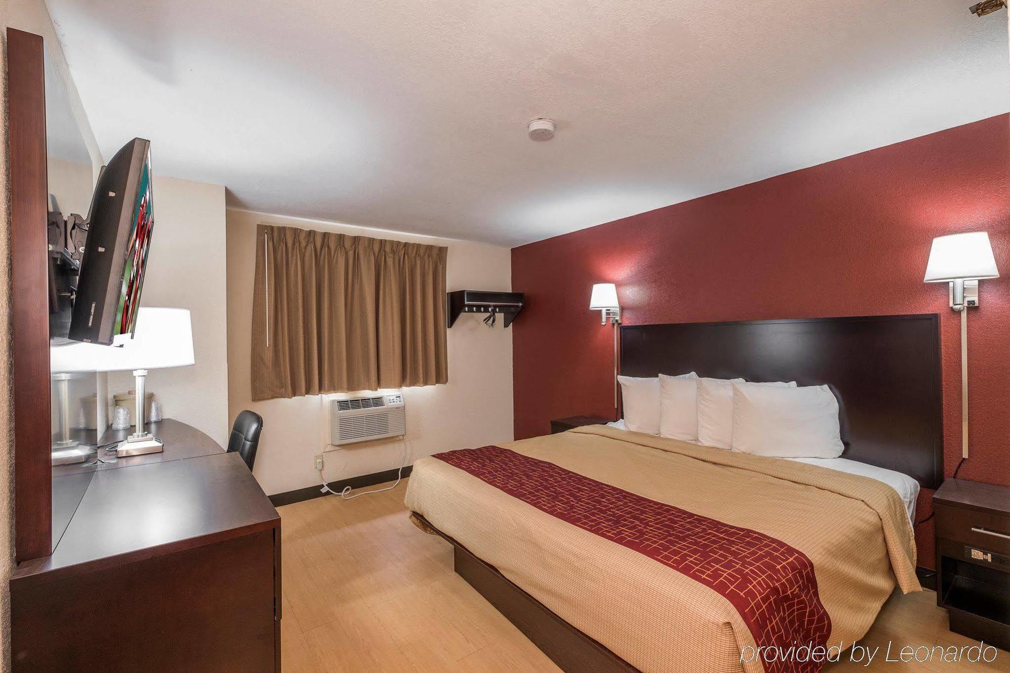 Red Roof Inn Jacksonville - Cruise Port Екстериор снимка