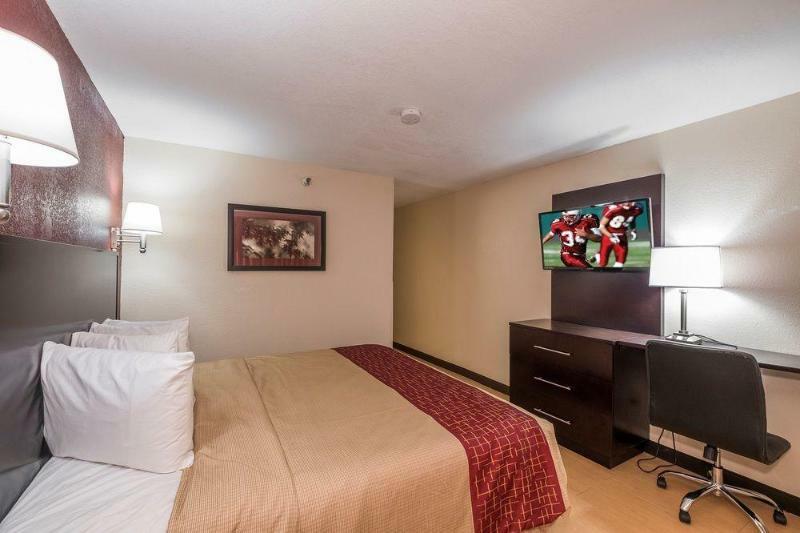 Red Roof Inn Jacksonville - Cruise Port Екстериор снимка